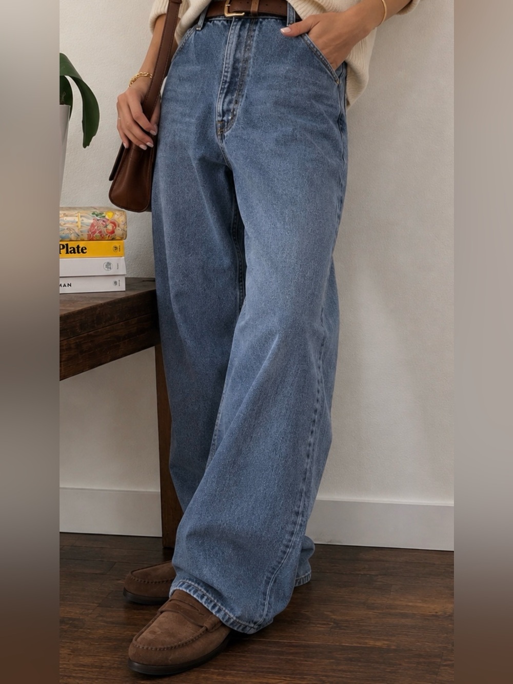 Bass Weejuns Suede Penny Loafers 7.5 EE, 9W Women